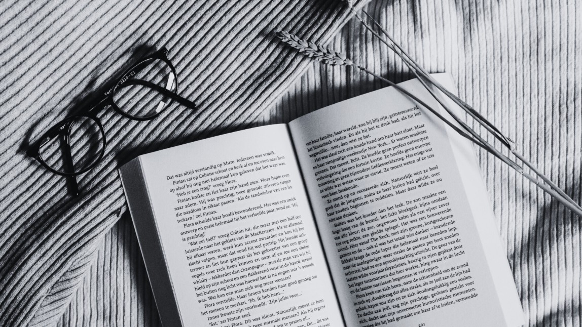 How to find a memoir editor?