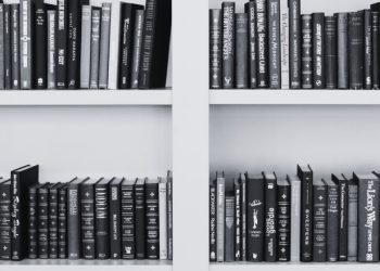 Choosing between copyediting vs content editing